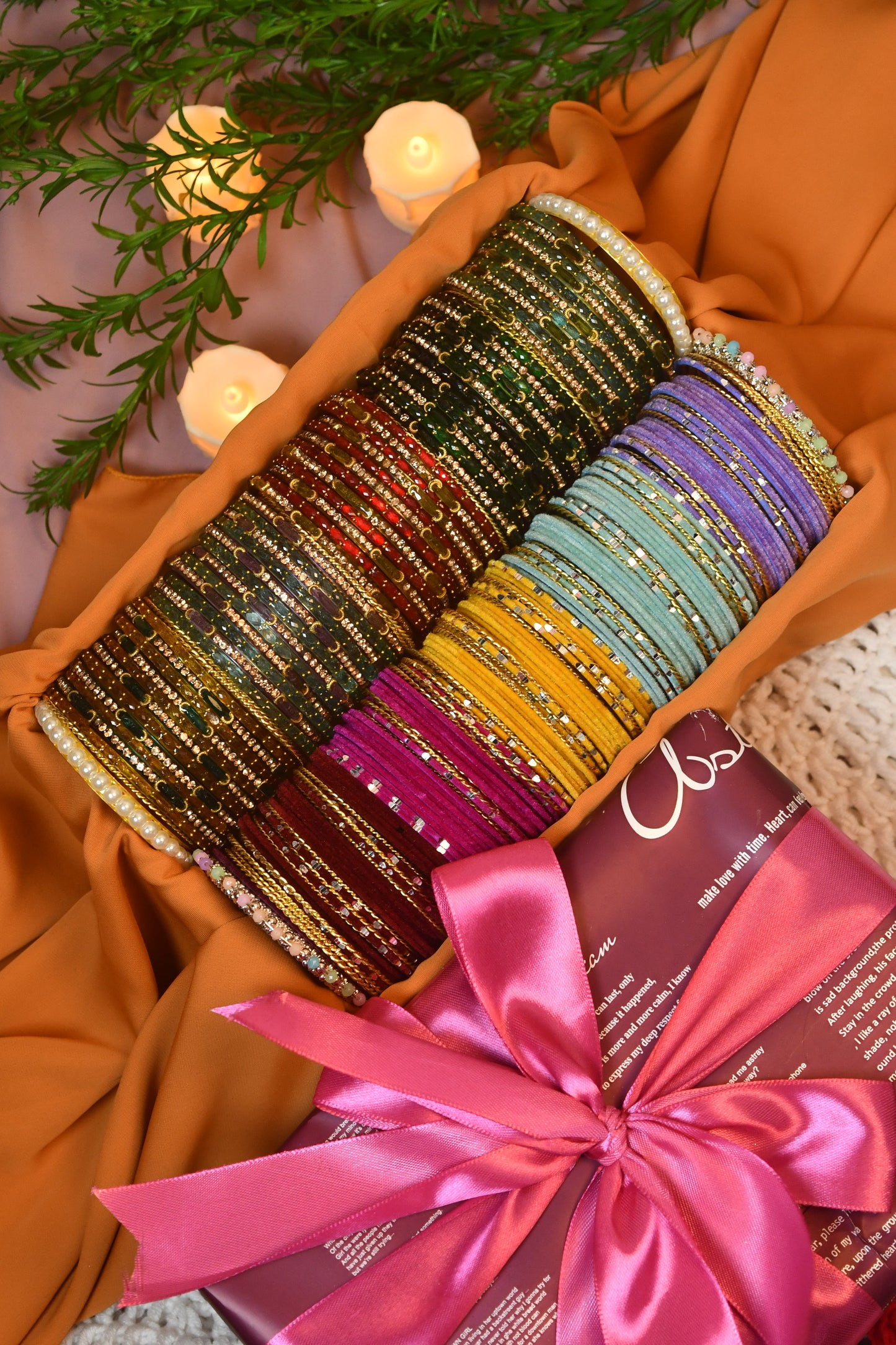 Royal Bangle Hamper (S 30.2)