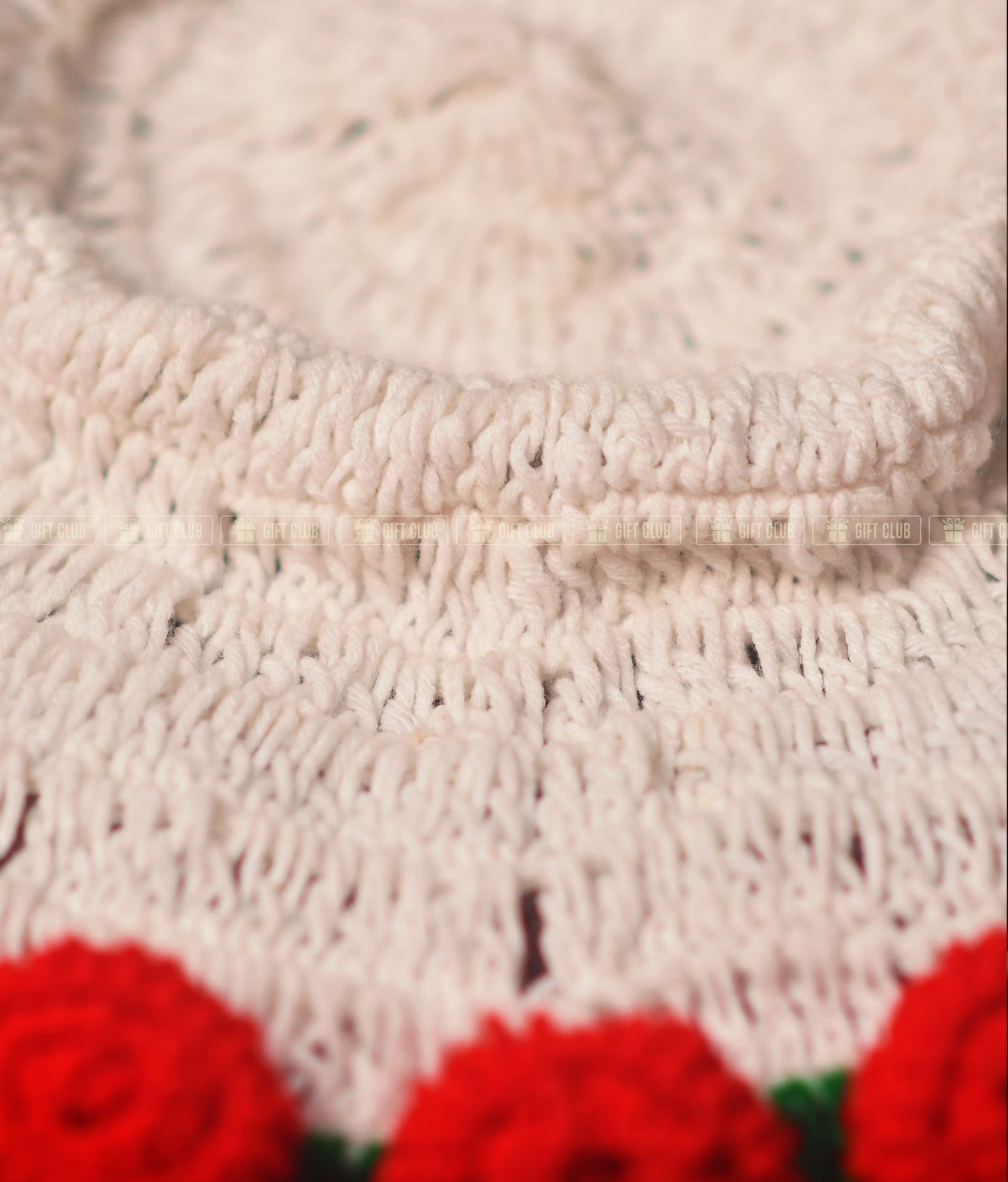 CR02 - 2 in 1 Handwoven Chrochet Red Rose Bouquet + Home Decor