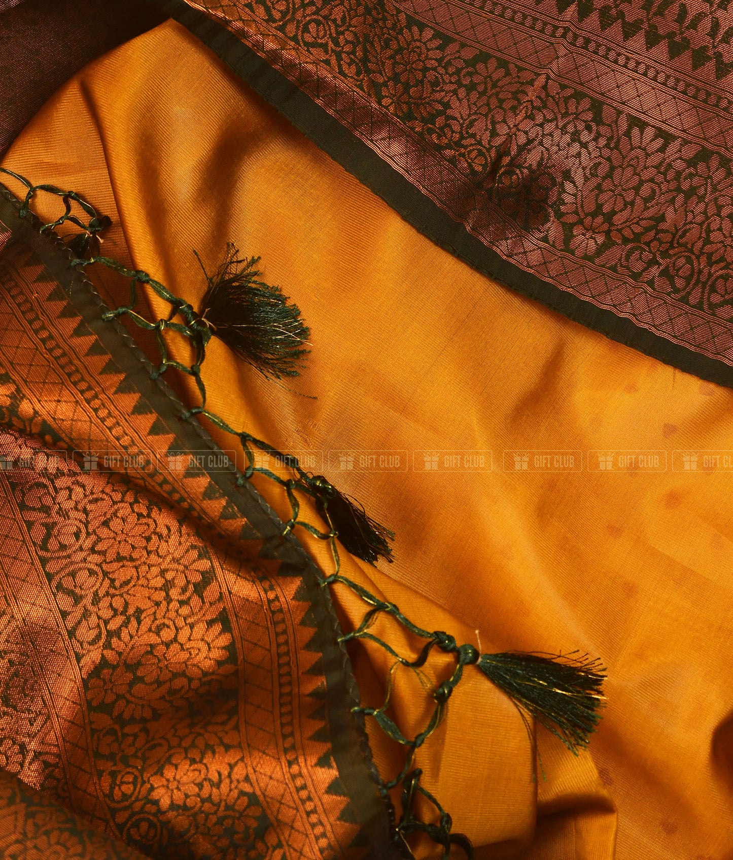 নবনীতা (KNJ 03) - Mustard Gold Kanchipuram Silk