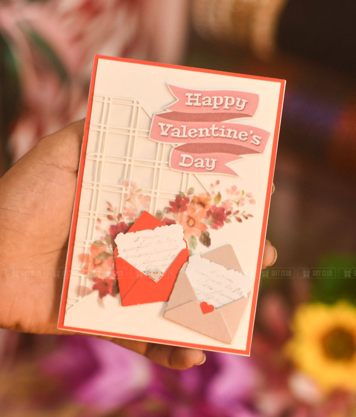 P19 :Valentine Special Heart Necklace & Chocolate Gift Box