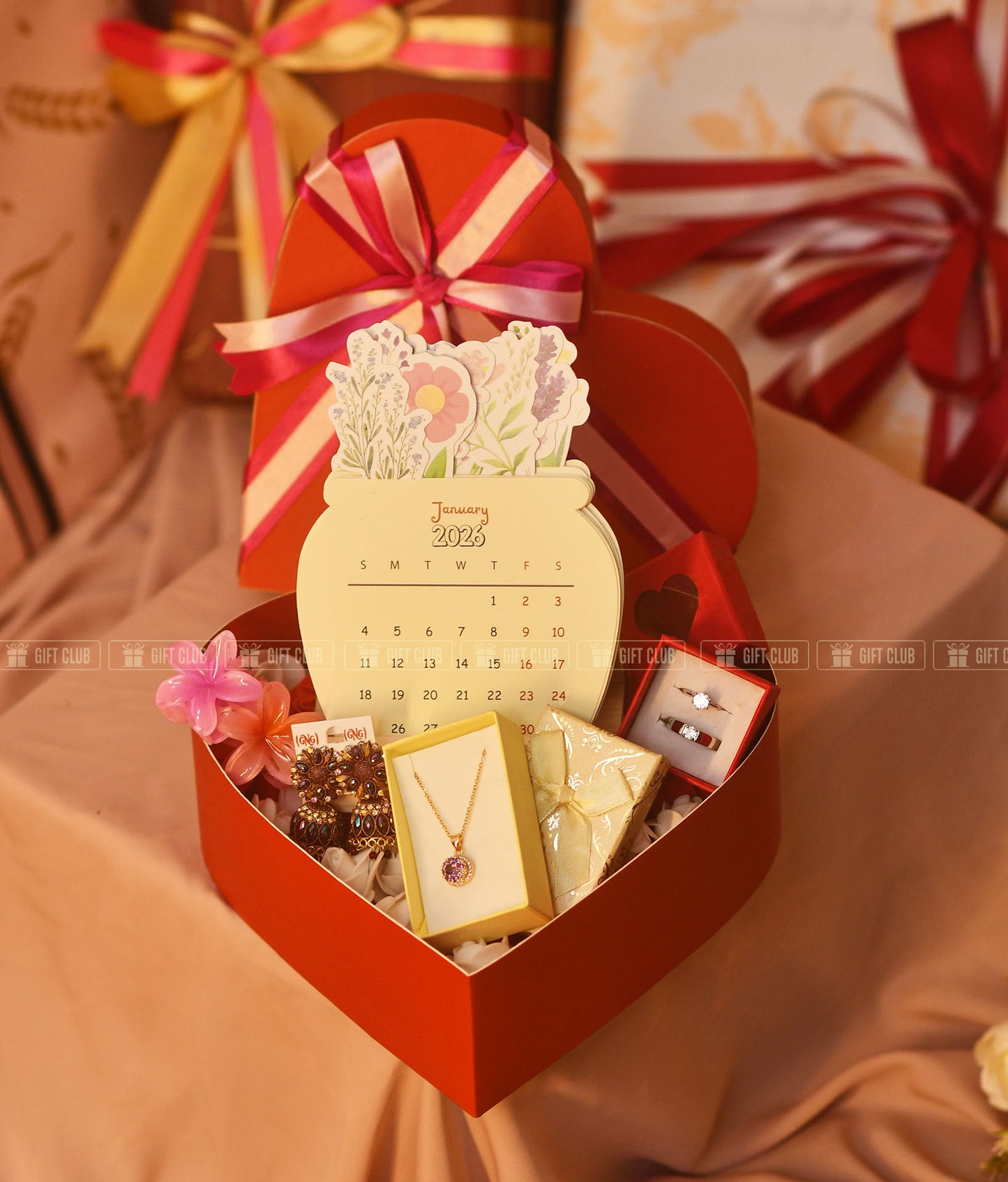 Package 09 - Love & Elegance Gift Box